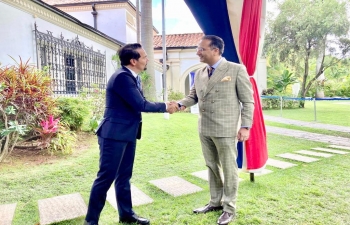 Ambassador Abhishek Singh attended the National Day of France today in Caracas and conveyed greetings on the occasion of Bastille Day to Ambassdor of France Mr. Romain Nadal